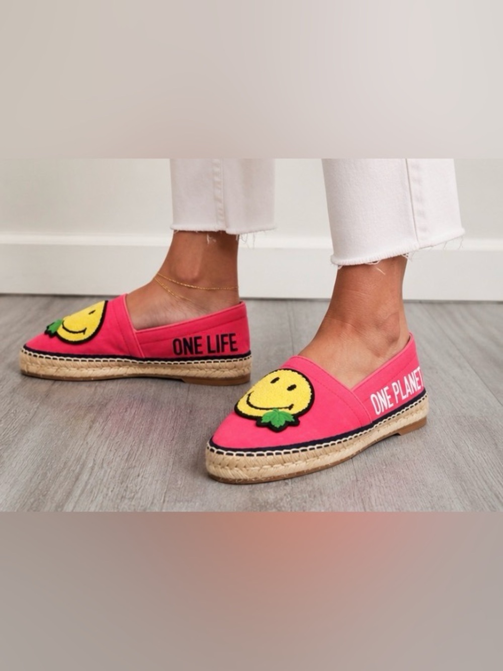 DSQUARED2 Smiley Face One Planet One Life Pink Canvas Espadrilles Shoes IT 42